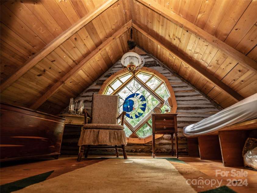 1001 Mountain Glen Road, Canton, NC 28716.  MLS# CAR4172455, YatesRealty ID 356. 