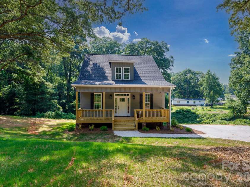 571 Trexler Lane, Rock Hill, SC 29732.  MLS# CAR4401812, YatesRealty ID 35600. 