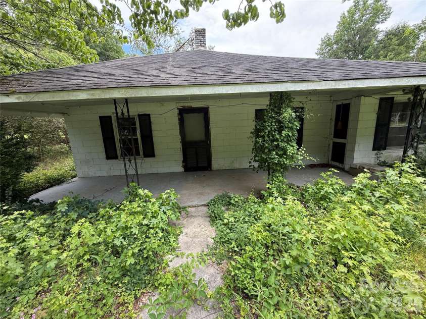 6542 Highway 341 Highway, Kershaw, SC 29067.  MLS# CAR4401197, YatesRealty ID 35601. 