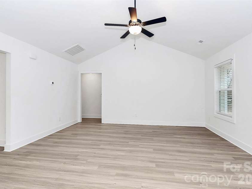 816 Winding Brook Road, Monroe, NC 28112.  MLS# CAR4401503, YatesRealty ID 35605. Photos are REPRESENTATION ONLY