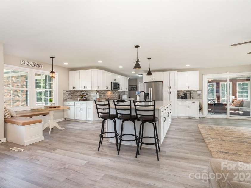 197 Sain Road, Statesville, NC 28625.  MLS# CAR4294744, YatesRealty ID 35609. 