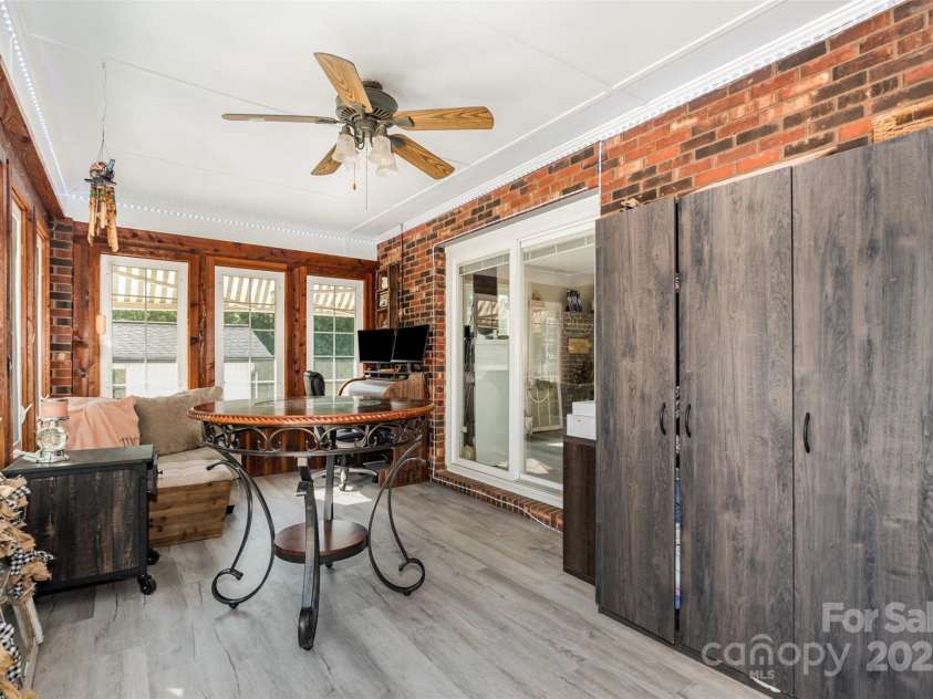 197 Sain Road, Statesville, NC 28625.  MLS# CAR4294744, YatesRealty ID 35609. 