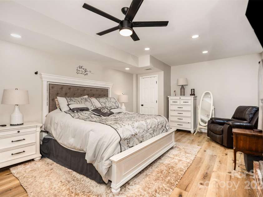 197 Sain Road, Statesville, NC 28625.  MLS# CAR4294744, YatesRealty ID 35609. 