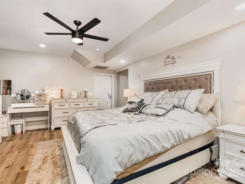 197 Sain Road, Statesville, NC 28625.  MLS# CAR4294744, YatesRealty ID 35609. 