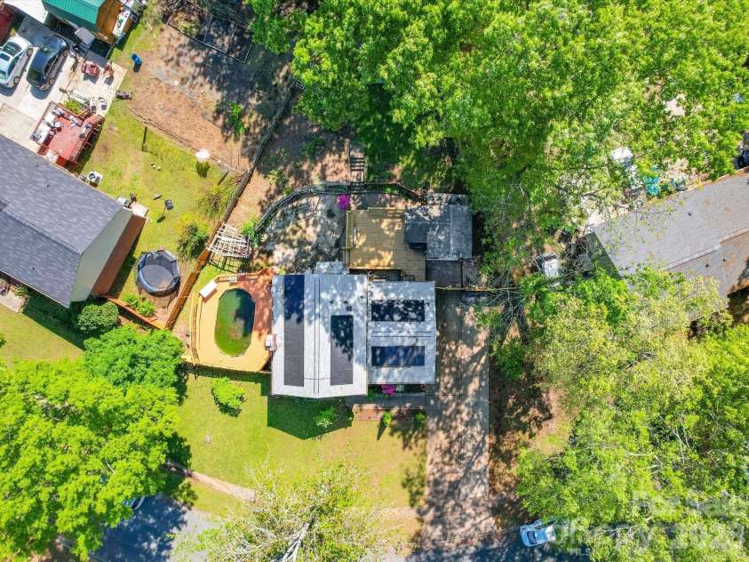 6820 Elm Forest Drive, Charlotte, NC 28212.  MLS# CAR4350632, YatesRealty ID 3561. Ariel