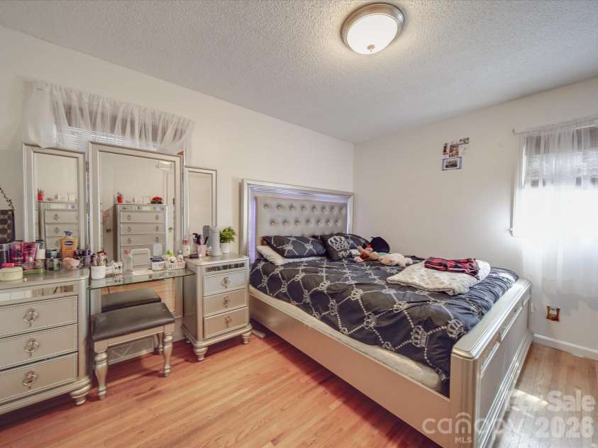6820 Elm Forest Drive, Charlotte, NC 28212.  MLS# CAR4350632, YatesRealty ID 3561. Bed room 3