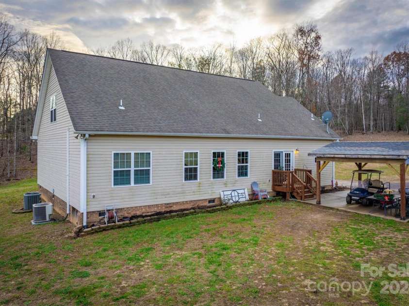 7838 Oren Stephens Road, Hickory, NC 28602.  MLS# CAR4208247, YatesRealty ID 3561. Rear of house