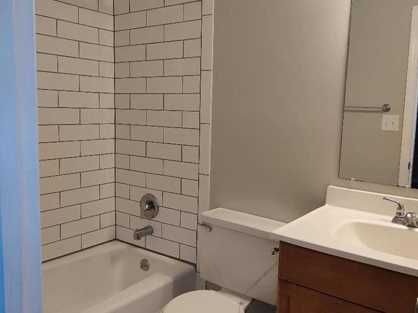 8510 Castle Pine Court, Charlotte, NC 28226.  MLS# CAR4333747, YatesRealty ID 3561. 