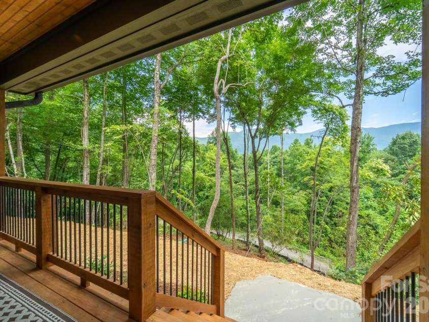 264 Westridge Road, Sylva, NC 28779.  MLS# CAR4401909, YatesRealty ID 35612. 