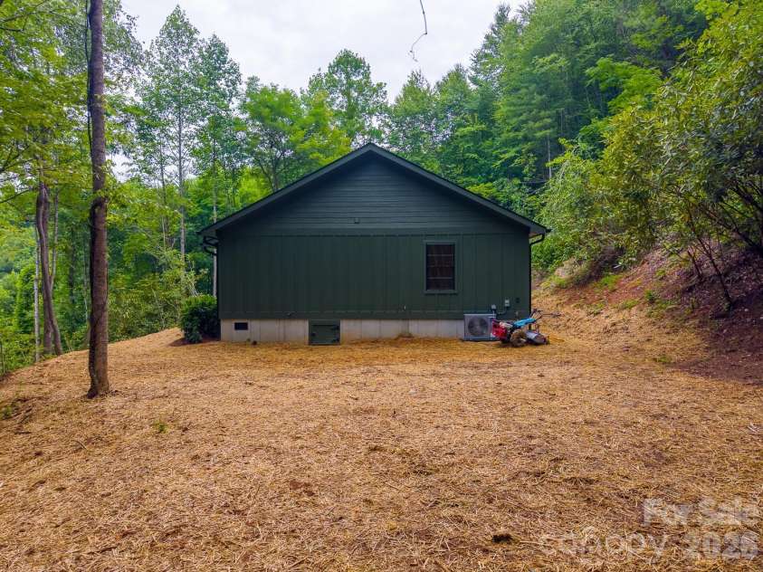 264 Westridge Road, Sylva, NC 28779.  MLS# CAR4401909, YatesRealty ID 35612. 
