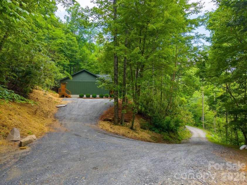264 Westridge Road, Sylva, NC 28779.  MLS# CAR4401909, YatesRealty ID 35612. 
