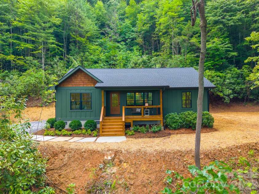 264 Westridge Road, Sylva, NC 28779.  MLS# CAR4401909, YatesRealty ID 35612. 