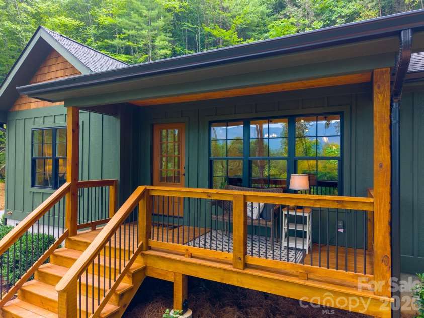 264 Westridge Road, Sylva, NC 28779.  MLS# CAR4401909, YatesRealty ID 35612. 
