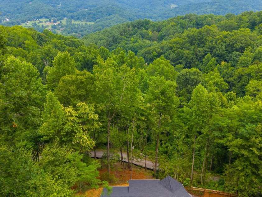 264 Westridge Road, Sylva, NC 28779.  MLS# CAR4401909, YatesRealty ID 35612. 