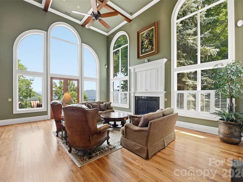 106 Coyote Ridge, Maggie Valley, NC 28751.  MLS# CAR4401502, YatesRealty ID 35614. 