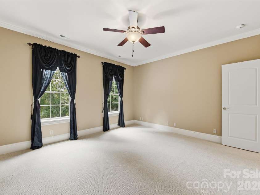 106 Coyote Ridge, Maggie Valley, NC 28751.  MLS# CAR4401502, YatesRealty ID 35614. 
