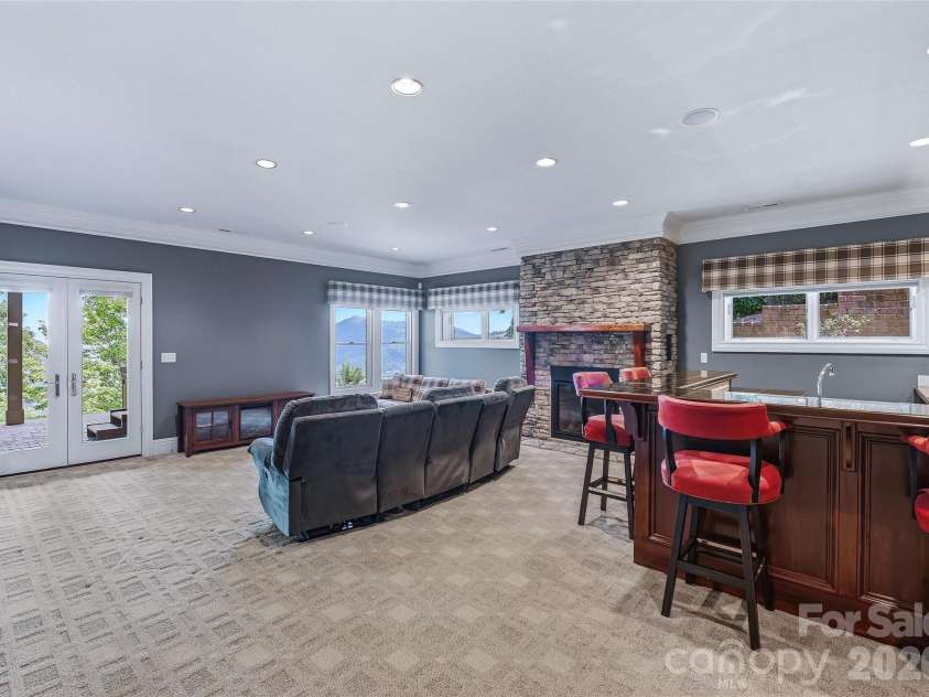 106 Coyote Ridge, Maggie Valley, NC 28751.  MLS# CAR4401502, YatesRealty ID 35614. 