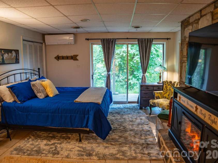 1967 Mckinney Mine Road, Spruce Pine, NC 28777.  MLS# CAR4401580, YatesRealty ID 35617. 