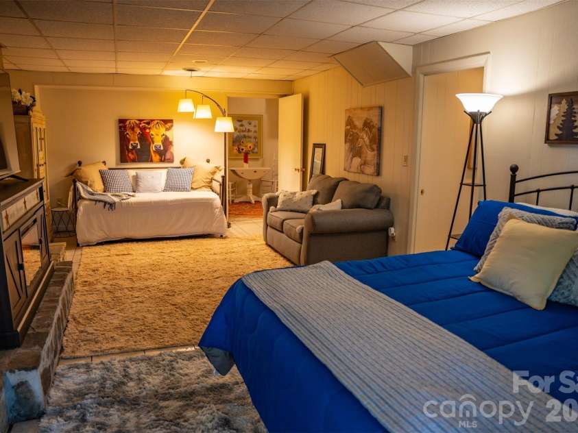 1967 Mckinney Mine Road, Spruce Pine, NC 28777.  MLS# CAR4401580, YatesRealty ID 35617. 