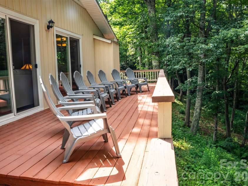 1967 Mckinney Mine Road, Spruce Pine, NC 28777.  MLS# CAR4401580, YatesRealty ID 35617. 
