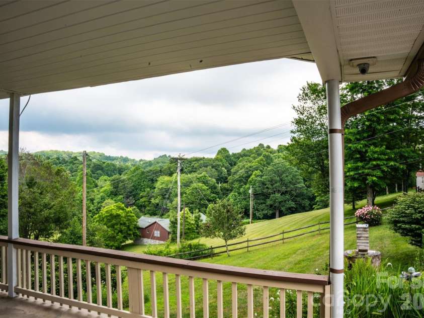 1967 Mckinney Mine Road, Spruce Pine, NC 28777.  MLS# CAR4401580, YatesRealty ID 35617. 