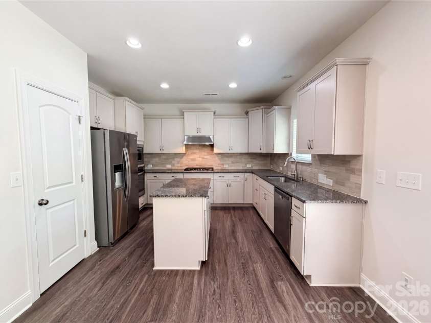 1908 Cantrell Court, Matthews, NC 28104.  MLS# CAR4401557, YatesRealty ID 35619. 