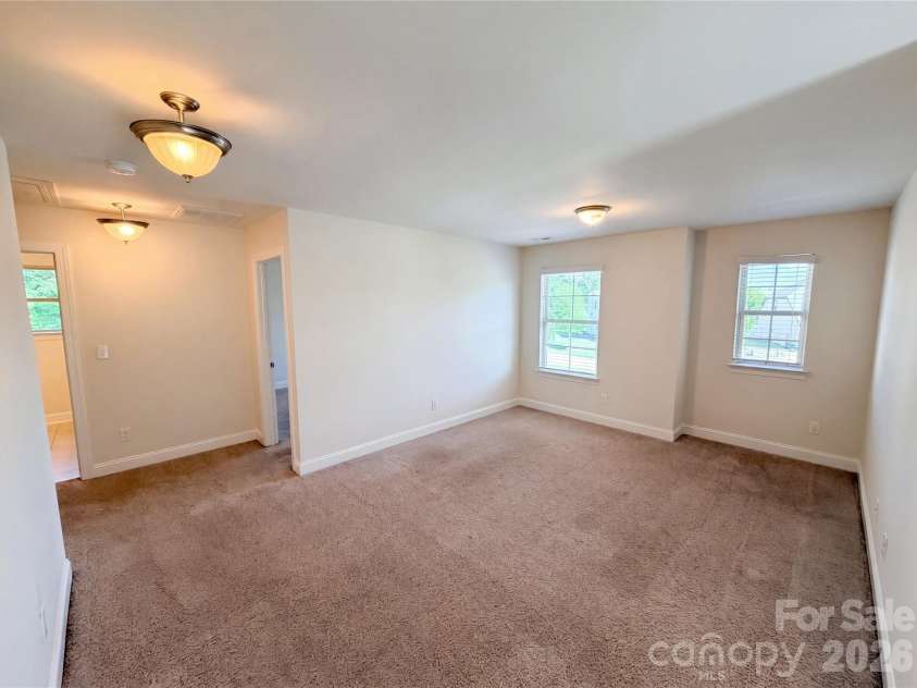 1908 Cantrell Court, Matthews, NC 28104.  MLS# CAR4401557, YatesRealty ID 35619. Bonus or flex space