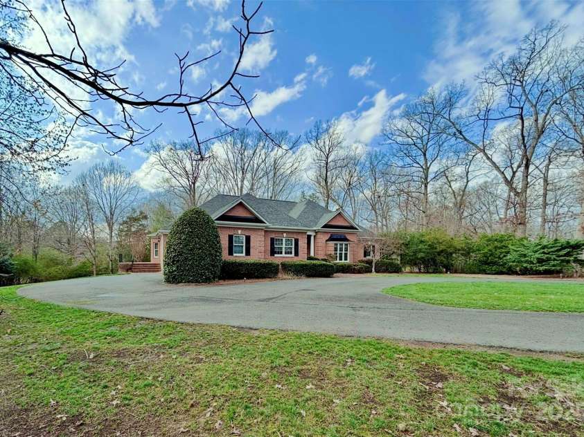 1419 Ridge Street, Albemarle, NC 28001.  MLS# CAR4236002, YatesRealty ID 3562. 