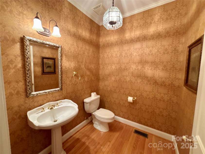 1419 Ridge Street, Albemarle, NC 28001.  MLS# CAR4236002, YatesRealty ID 3562. 