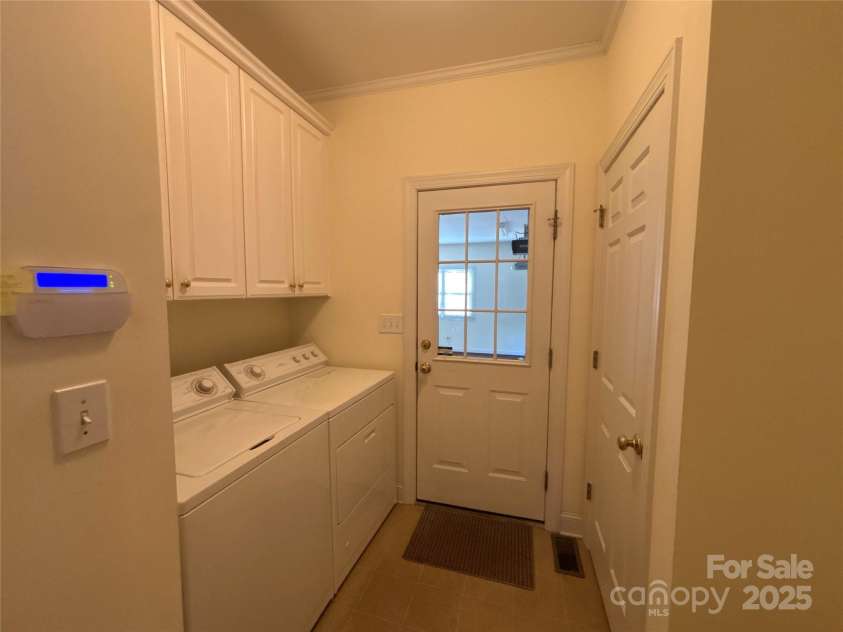 1419 Ridge Street, Albemarle, NC 28001.  MLS# CAR4236002, YatesRealty ID 3562. 