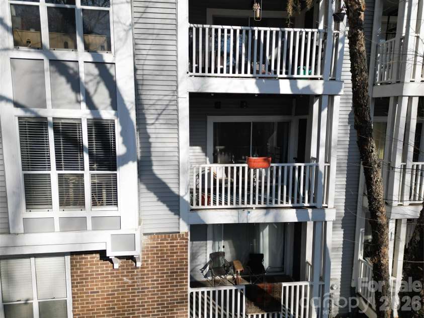 2508 Cranbrook Lane, Charlotte, NC 28207.  MLS# CAR4343080, YatesRealty ID 3562. 