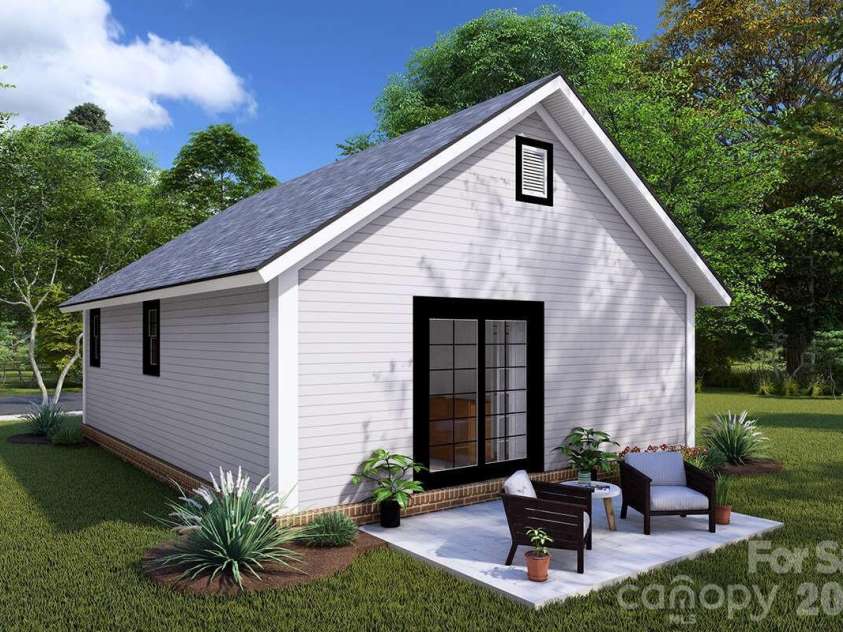 133 River Village Drive, Marion, NC 28752.  MLS# CAR4399311, YatesRealty ID 35620. 