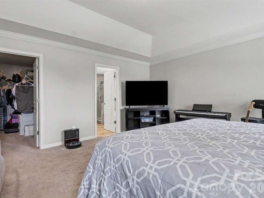 2334 Waverly Drive, Monroe, NC 28112.  MLS# CAR4420512, YatesRealty ID 35625. 