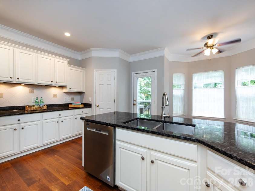 1423 Piper Court, Concord, NC 28025.  MLS# CAR4376412, YatesRealty ID 35626. 