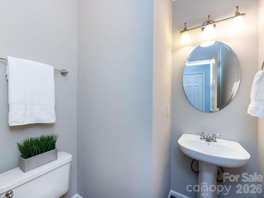 1423 Piper Court, Concord, NC 28025.  MLS# CAR4376412, YatesRealty ID 35626. Half bathroom