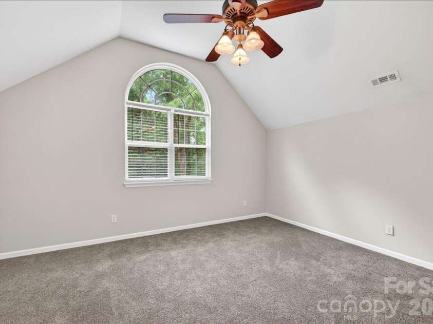 1423 Piper Court, Concord, NC 28025.  MLS# CAR4376412, YatesRealty ID 35626. Loft area