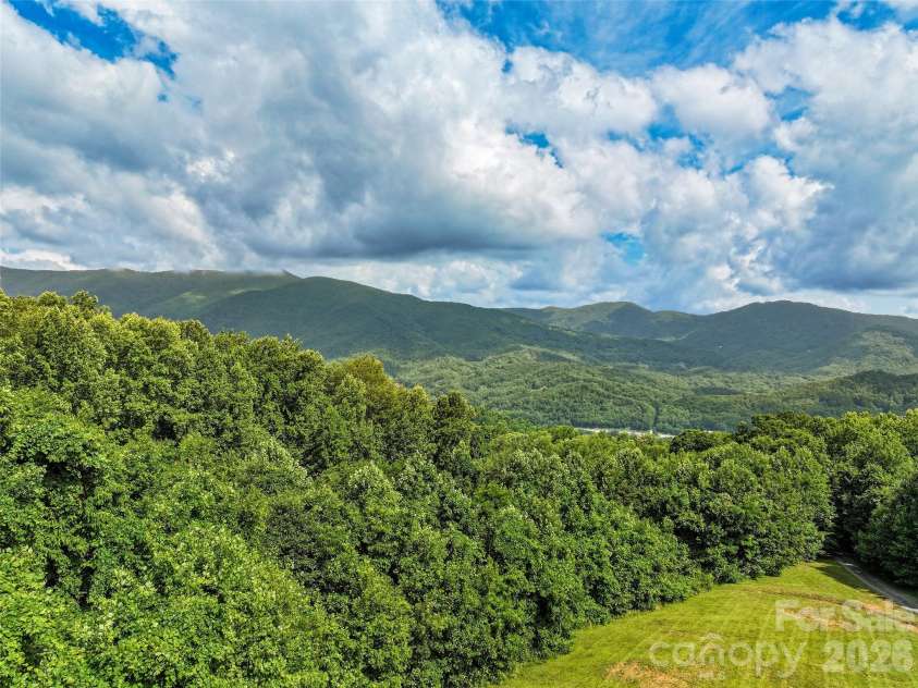 220 Mica Mine Road, Waynesville, NC 28786.  MLS# CAR4401207, YatesRealty ID 35627. 