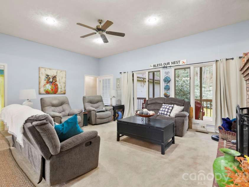 446 Silver Fox Lane, Pisgah Forest, NC 28768.  MLS# CAR4360860, YatesRealty ID 35629. Open Concept Living Area