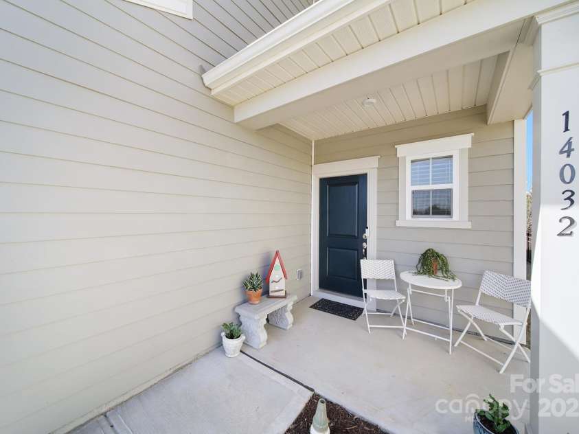 14032 Canemeadow Drive, Charlotte, NC 28278.  MLS# CAR4225614, YatesRealty ID 3563. 