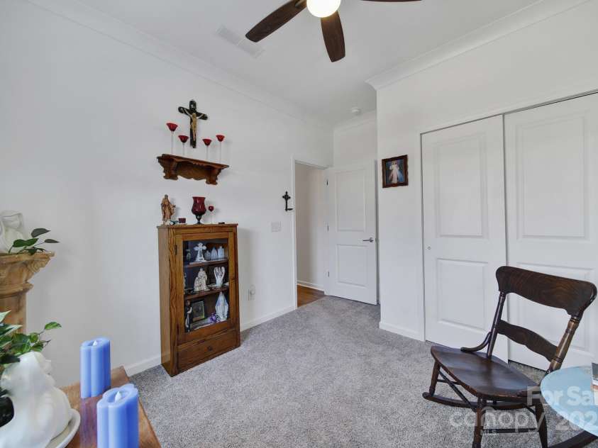 14032 Canemeadow Drive, Charlotte, NC 28278.  MLS# CAR4225614, YatesRealty ID 3563. 