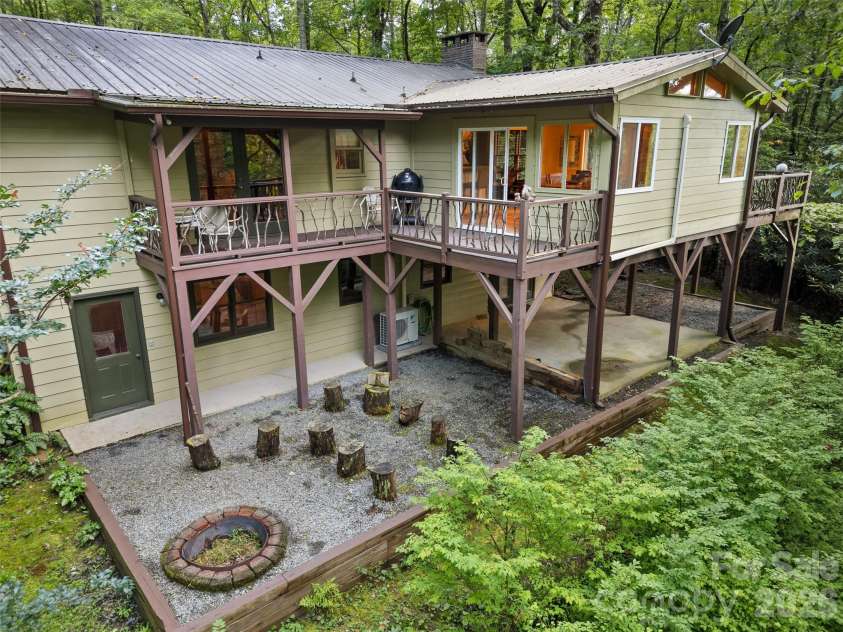 219 Kentwood Lane, Pisgah Forest, NC 28768.  MLS# CAR4342997, YatesRealty ID 3563. 