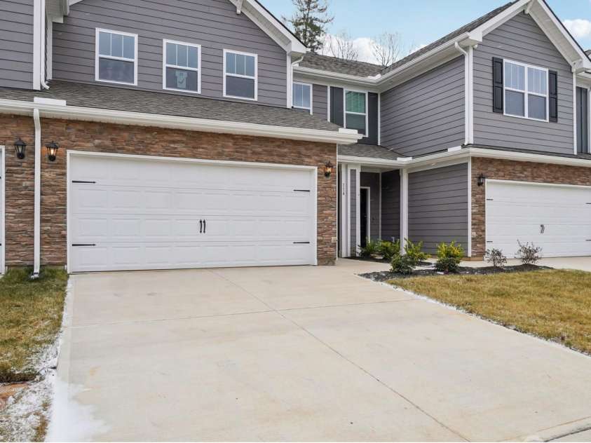 204 Driscoll Way, Weaverville, NC 28787.  MLS# CAR4400553, YatesRealty ID 35631. Photos are representative