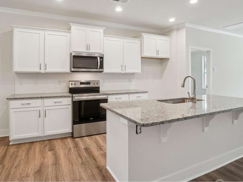204 Driscoll Way, Weaverville, NC 28787.  MLS# CAR4400553, YatesRealty ID 35631. Photos are representative