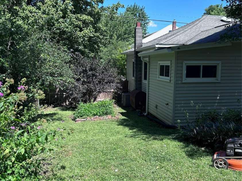 12 Penley Avenue, Asheville, NC 28804.  MLS# CAR4379338, YatesRealty ID 35634. 