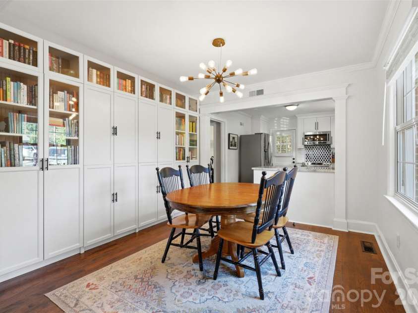 2201 Armstrong Park Drive, Gastonia, NC 28054.  MLS# CAR4399022, YatesRealty ID 35637. 