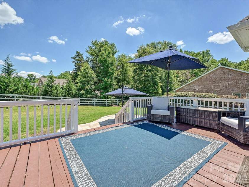 305 Spurs Court, Rock Hill, SC 29732.  MLS# CAR4396418, YatesRealty ID 35638. Deck
