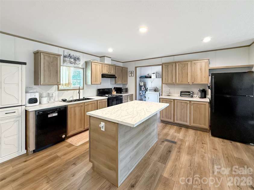 206 Fairchase Circle, Stony Point, NC 28678.  MLS# CAR4395945, YatesRealty ID 35639. 