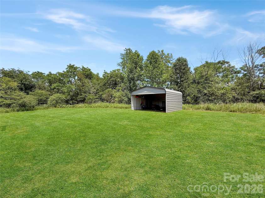 206 Fairchase Circle, Stony Point, NC 28678.  MLS# CAR4395945, YatesRealty ID 35639. 