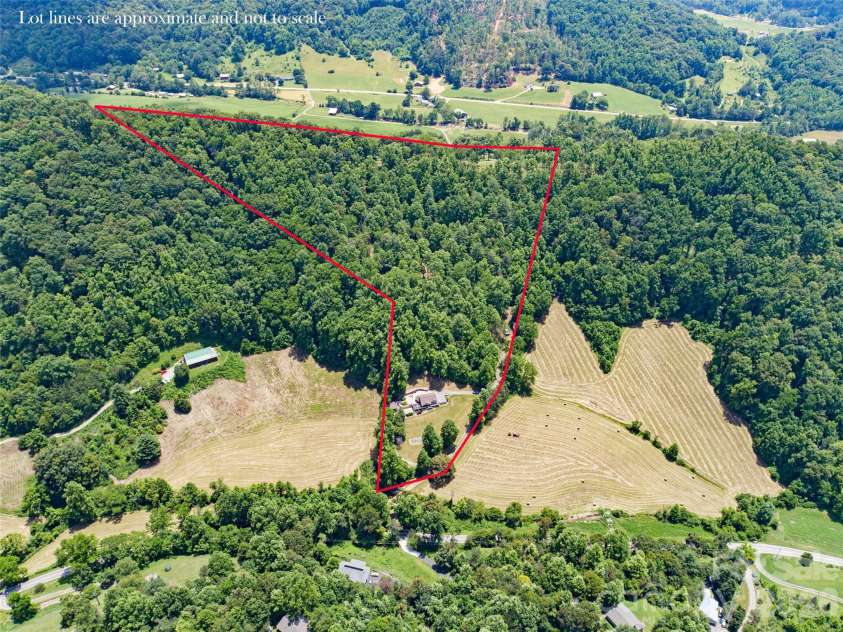 189 Poverty Branch Road, Barnardsville, NC 28709.  MLS# CAR4354105, YatesRealty ID 3564. 