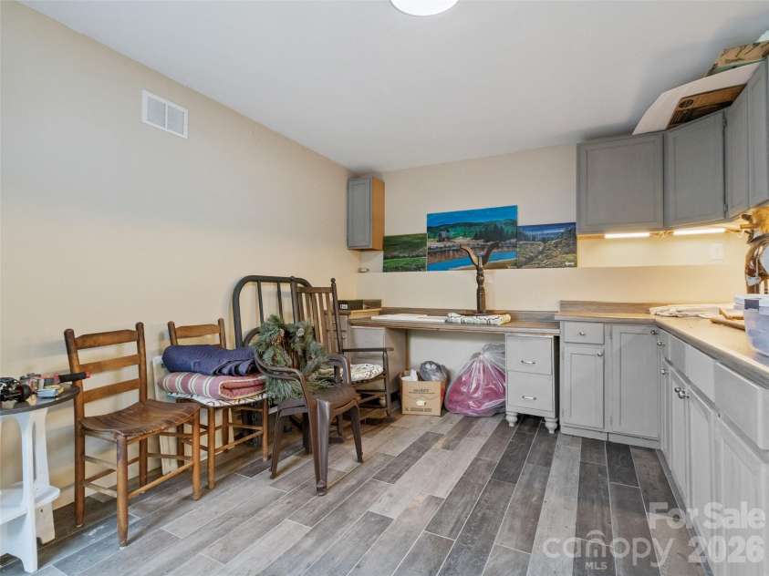 189 Poverty Branch Road, Barnardsville, NC 28709.  MLS# CAR4354105, YatesRealty ID 3564. 